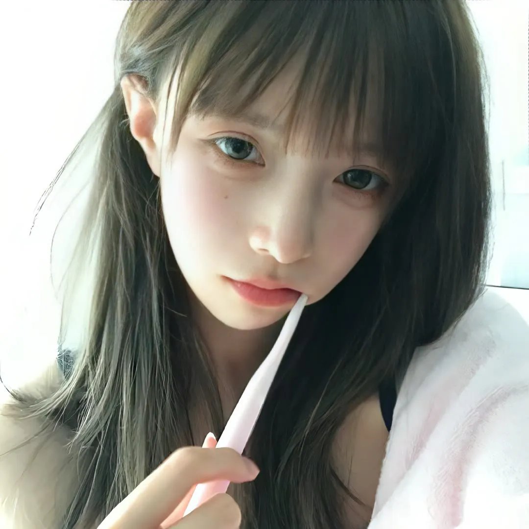 色肉毒蝎女